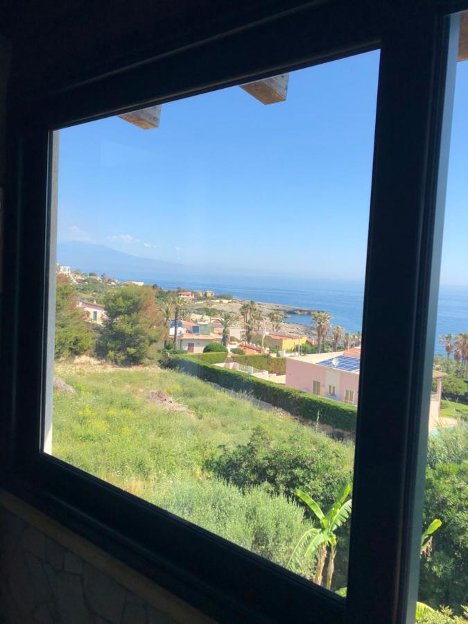 Una Finestra Sul Mare Аугуста Экстерьер фото